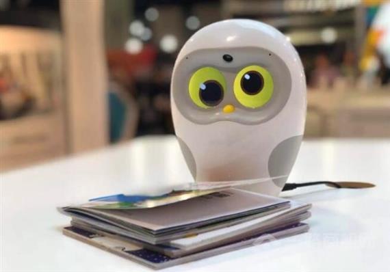 Luka绘本阅读机器