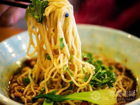 真味香重庆小面