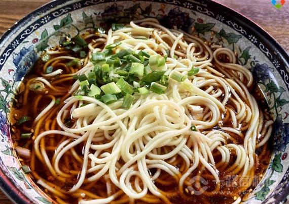 一碗红重庆小面