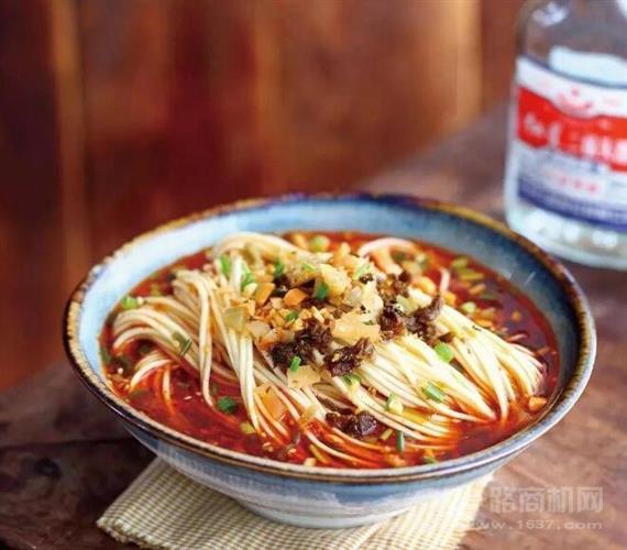 一碗红重庆小面