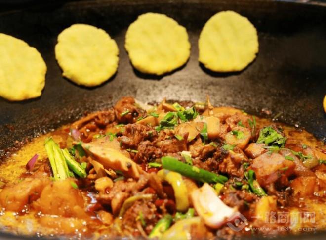 大俺徽柴火雞地鍋雞