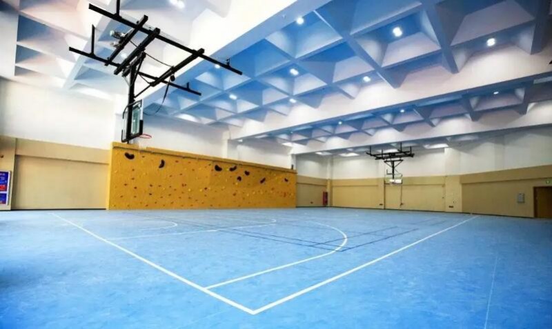 西热力江篮球训练营