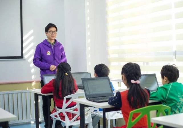 卡墨尤尼少儿编程