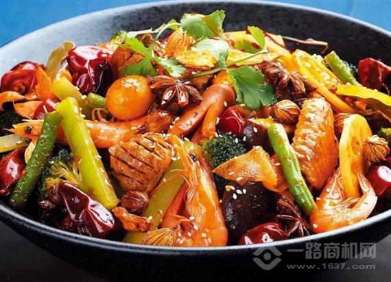 小耳朵私厨麻辣香锅