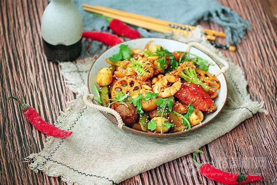 一锅汇麻辣香锅