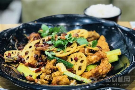 百辣煮义麻辣香锅