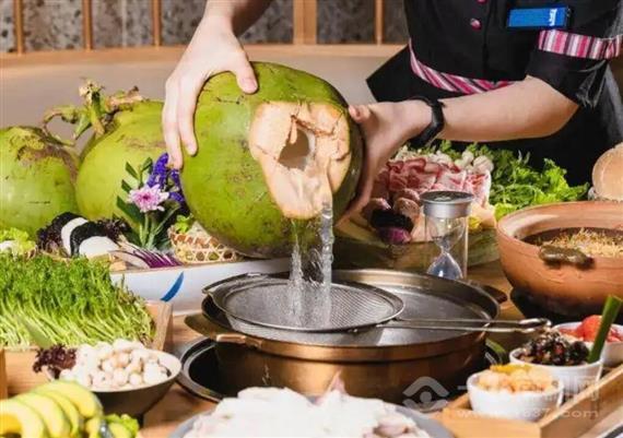 椰妹原生态椰子鸡