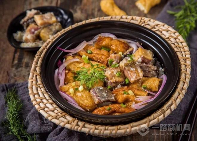 超記煲仔飯加盟