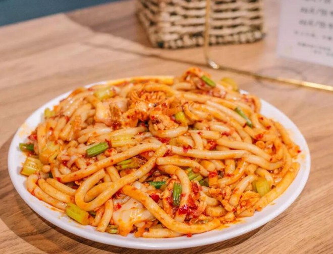 阿醬大叔新疆米粉加盟