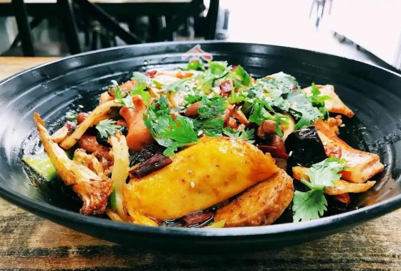 令君麻辣香鍋加盟