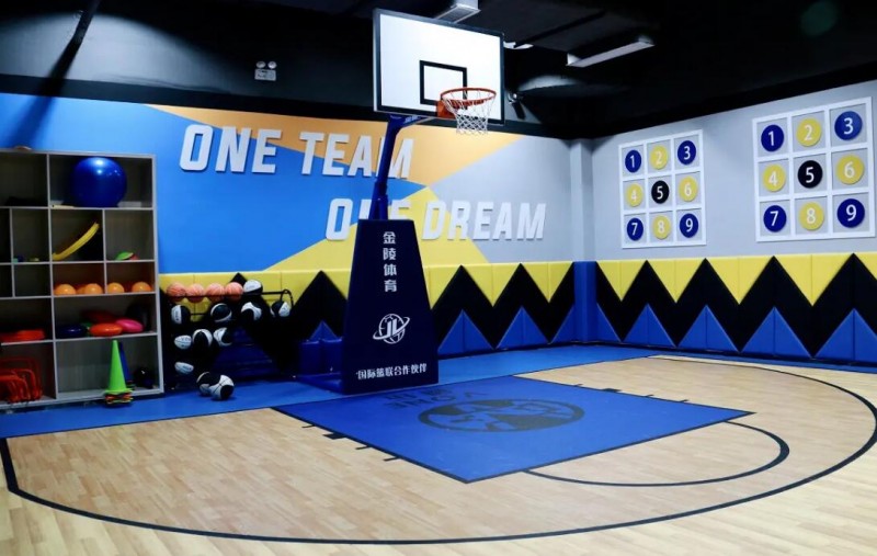 唯玩星球少儿篮球运动馆 唯玩星球少儿篮球运动馆