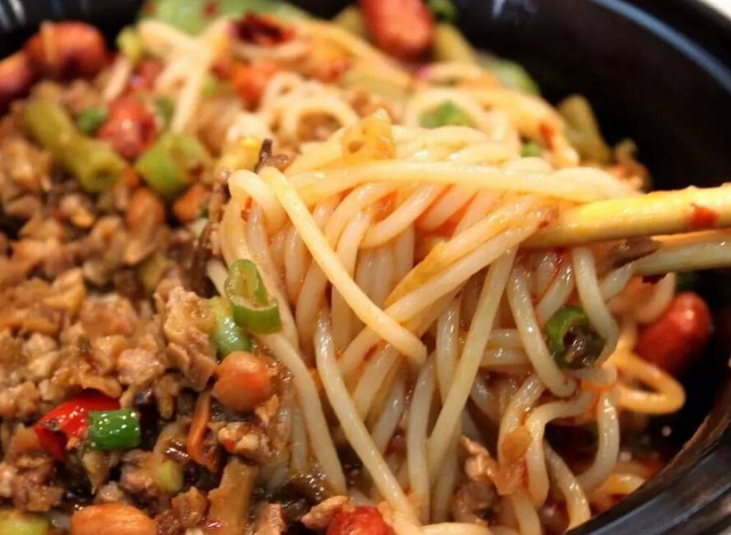 七十七路南昌拌粉 七十七路南昌拌粉