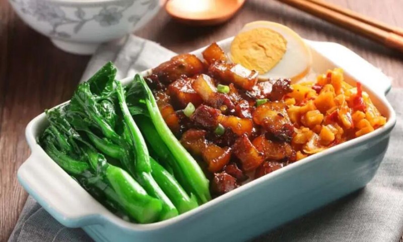 鍋先森臺灣鹵肉飯