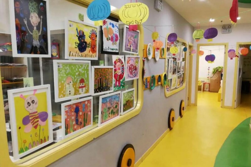 哈哈少儿创意美术加盟