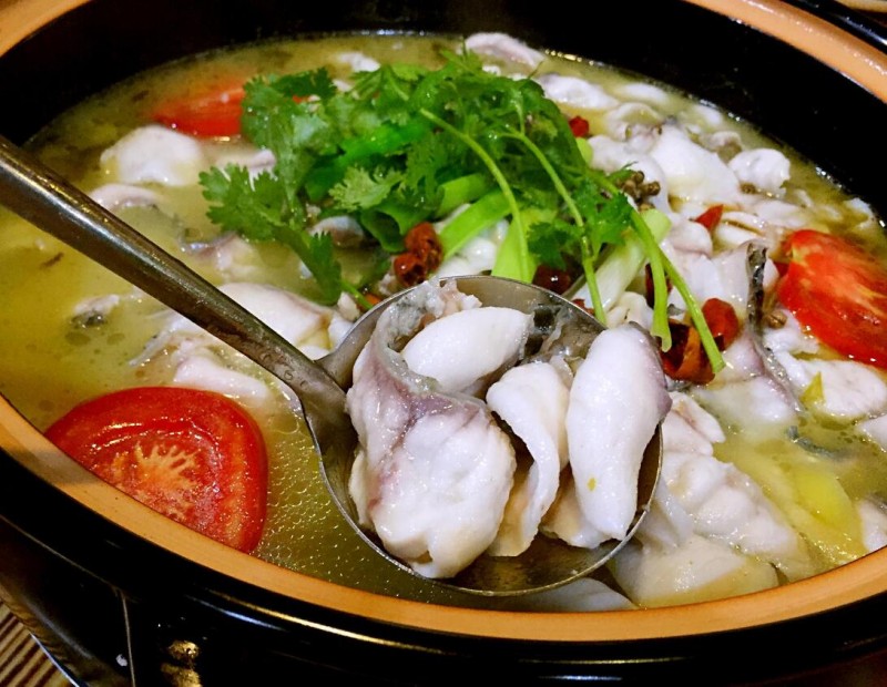 莽莽酸菜魚加盟