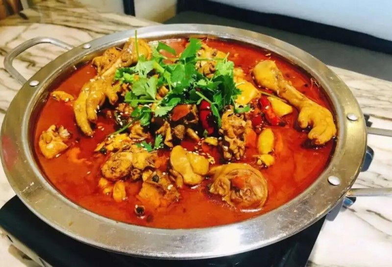 新龍記雞公煲加盟