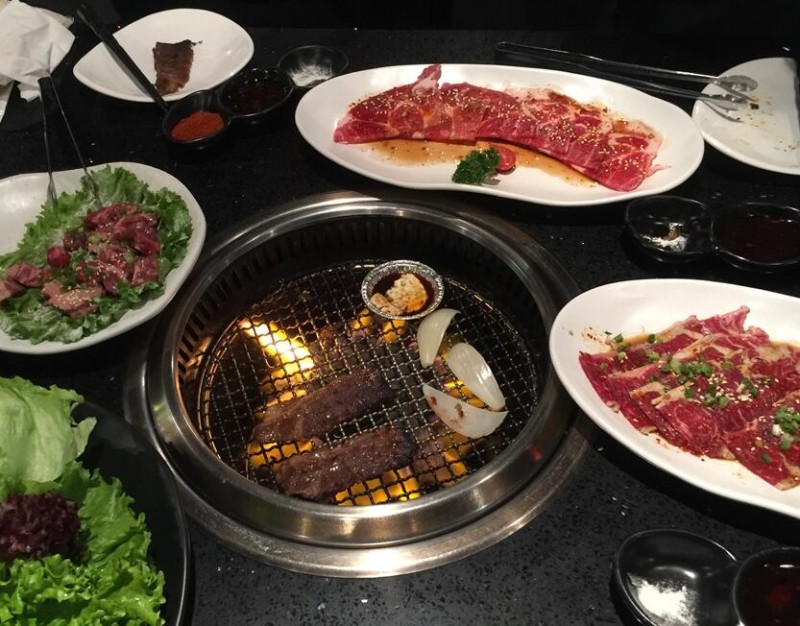 牛中牛烤肉加盟