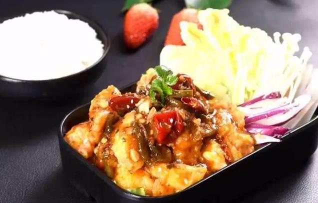 貓空巷烤魚(yú)飯