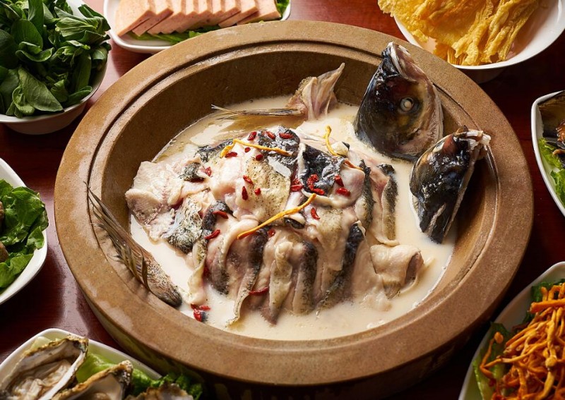 紅鴻蒸汽石鍋魚加盟