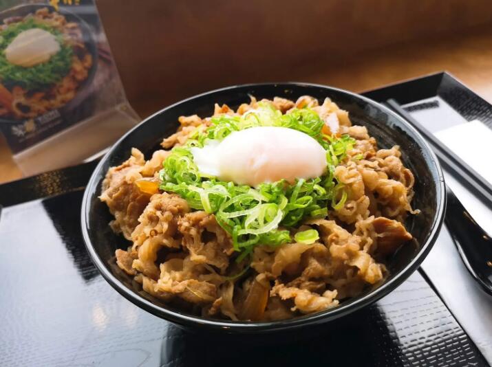 杨小犟牛肉饭加盟