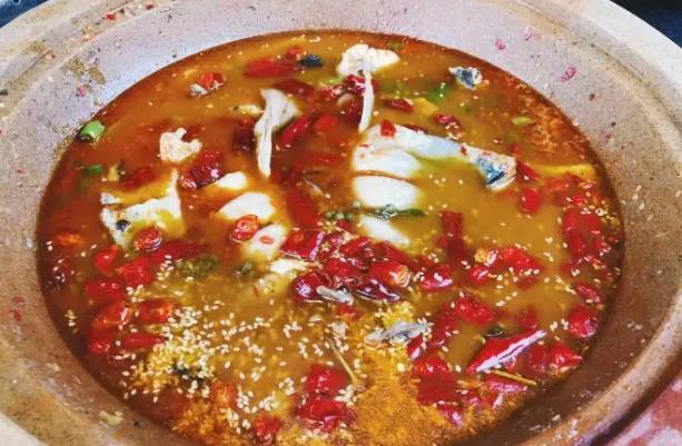 劉香記泉水蒸汽石鍋魚加盟