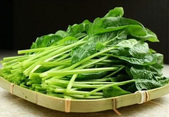 八桌老火鍋加盟