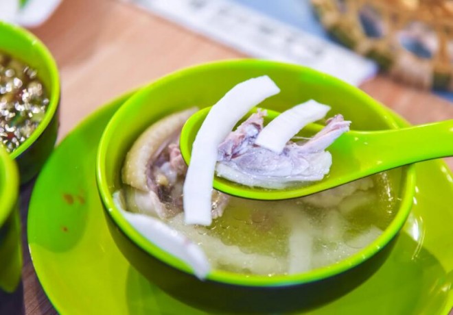 自然壹品椰子雞加盟