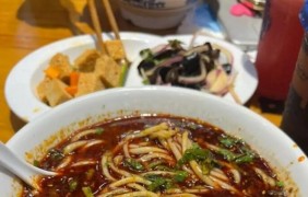 马路牙子牛肉面