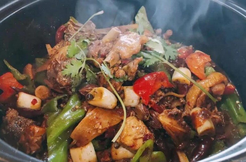 遇見雞公煲 遇見雞公煲