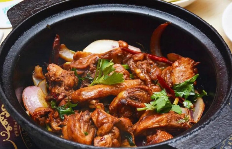 食必尚雞公煲 食必尚雞公煲