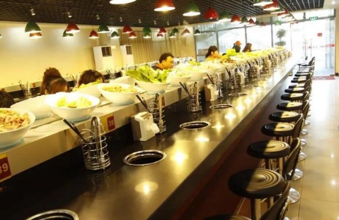 穆禾家清真時尚轉轉小火鍋