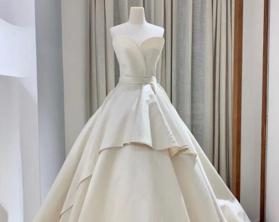 芸定制婚纱礼服定制加盟