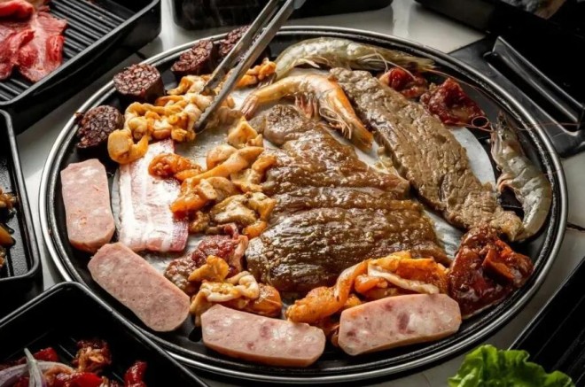 尚九六自助烤肉加盟