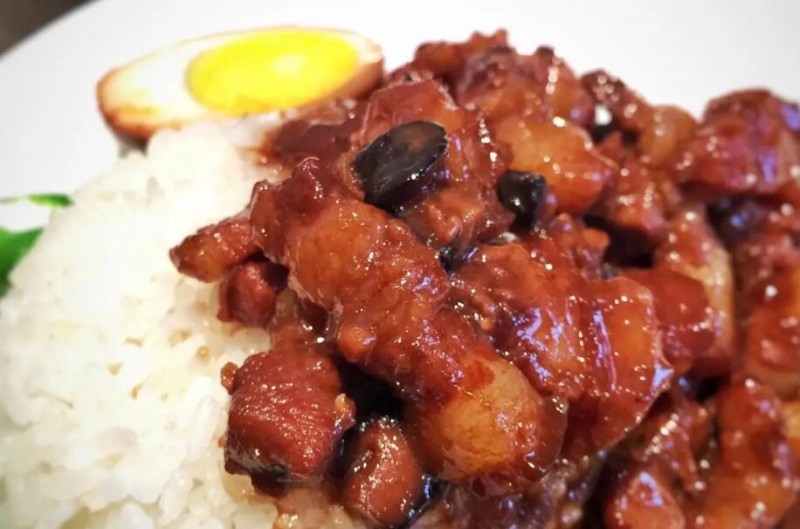 航語佳臺灣鹵肉飯