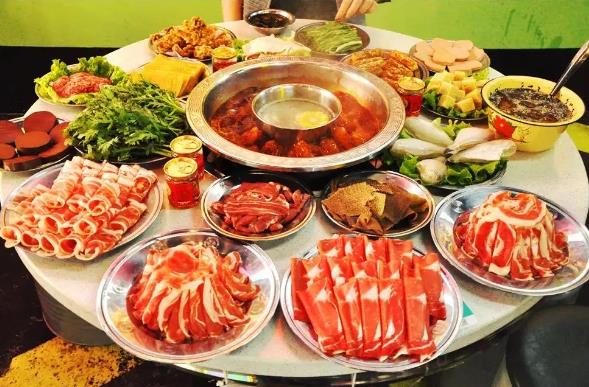 鄧莽子火鍋加盟