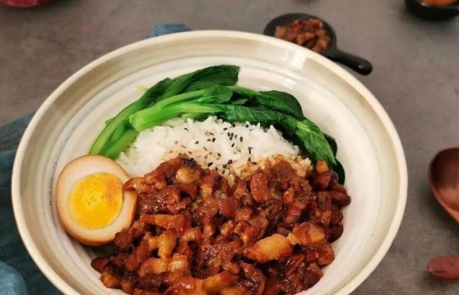 鹵好運鹵肉飯加盟