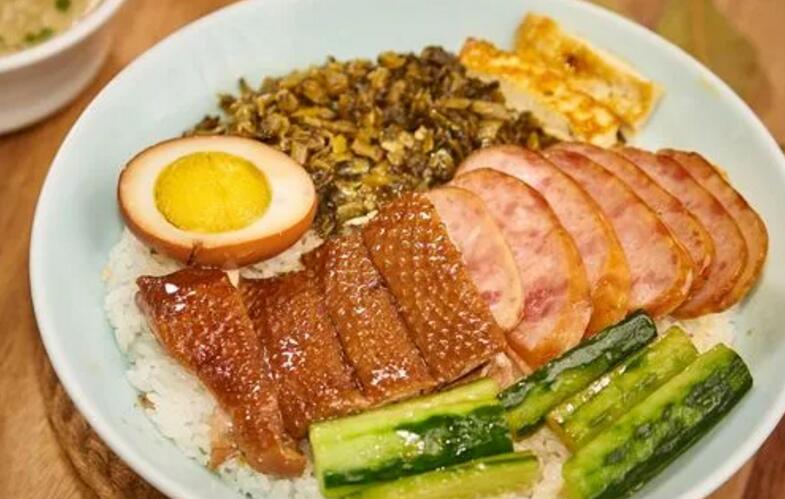 全優品雙拼鹵肉飯加盟