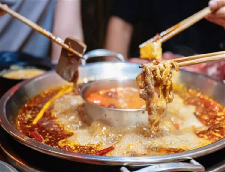 巴九門火鍋加盟