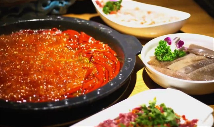 老基地火锅 老基地火锅