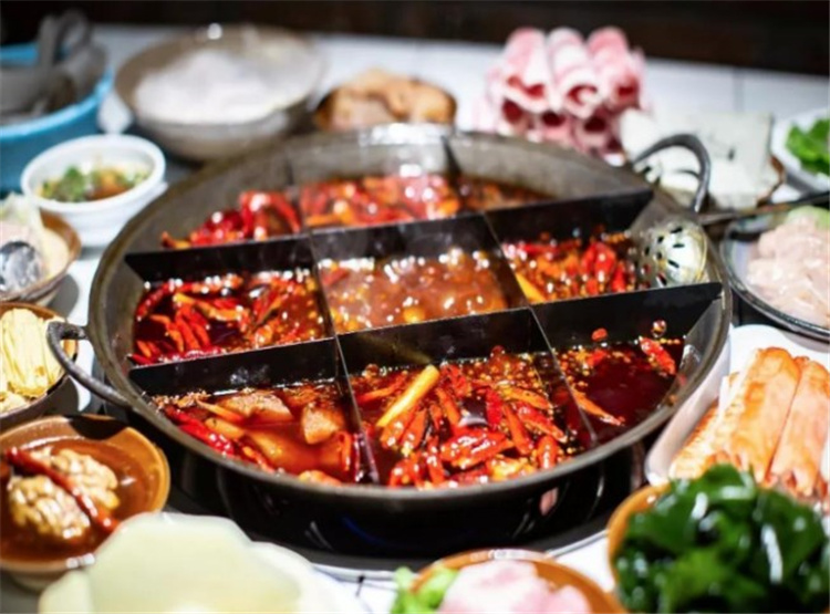 牛一妃牛肉火鍋加盟