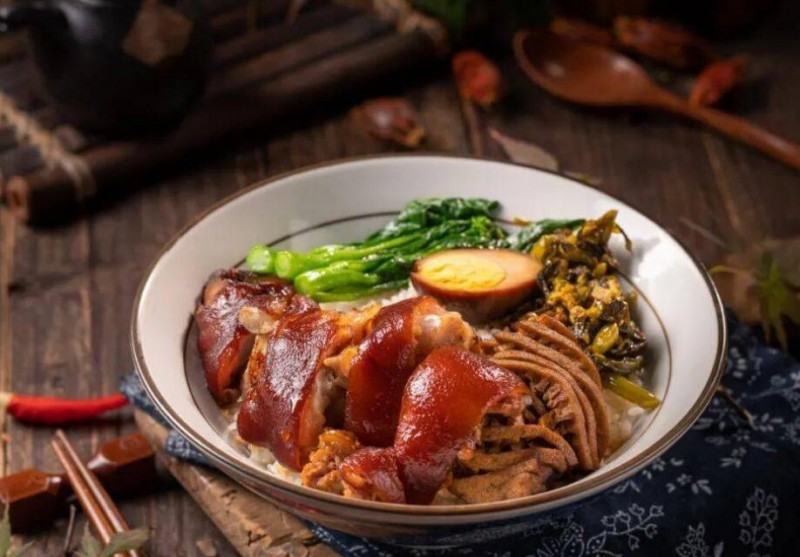 柴火堂鹵汁拌飯加盟