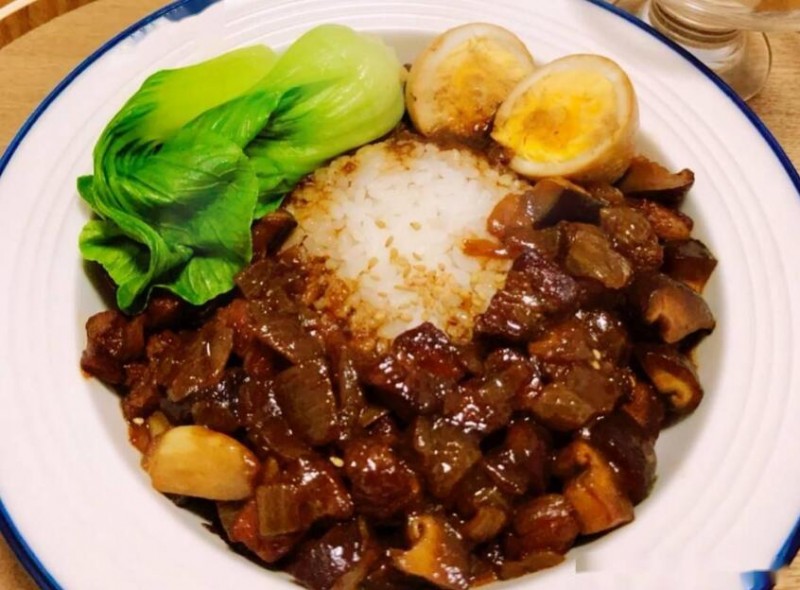 寶妹鹵肉飯加盟