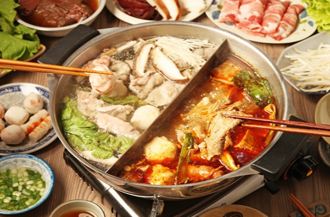 渝大狮老火锅 渝大狮老火锅