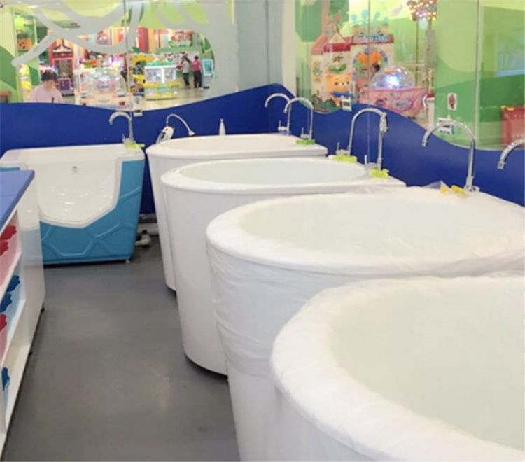 亲贝贝婴儿游泳馆 亲贝贝婴儿游泳馆