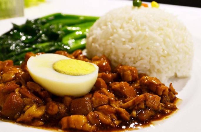 红猪卤肉饭