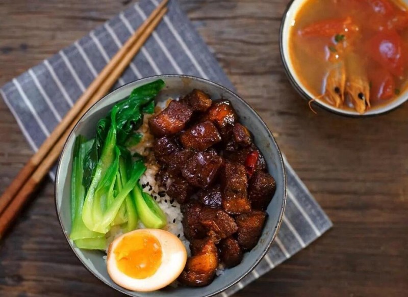 寶妹鹵肉飯加盟