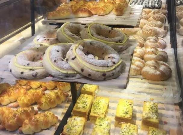 露丝卡文手工烘焙坊