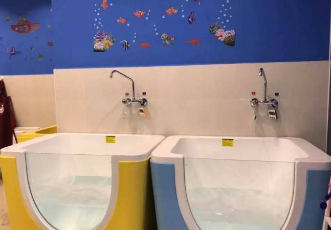 启贝婴儿游泳馆