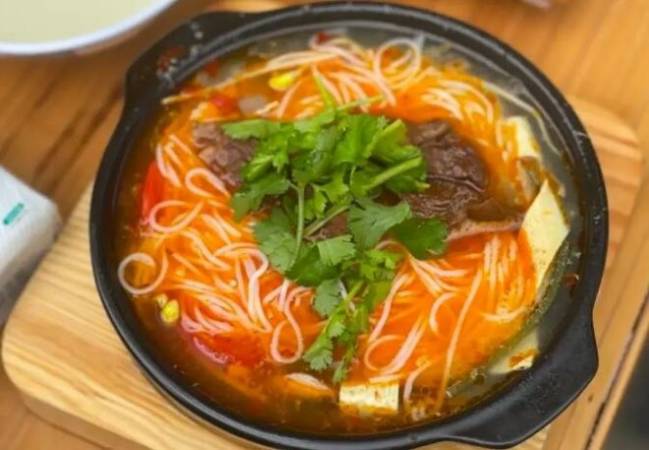 福妈妈砂锅牛肉面