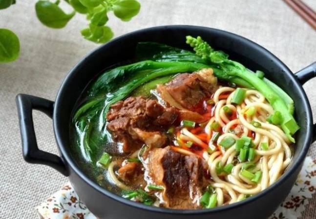 福妈妈砂锅牛肉面